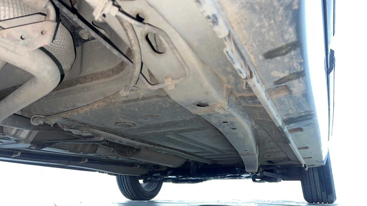 Used 2020 Maruti Suzuki Baleno Zeta Petrol Manual extra REAR RIGHT UNDERBODY VIEW