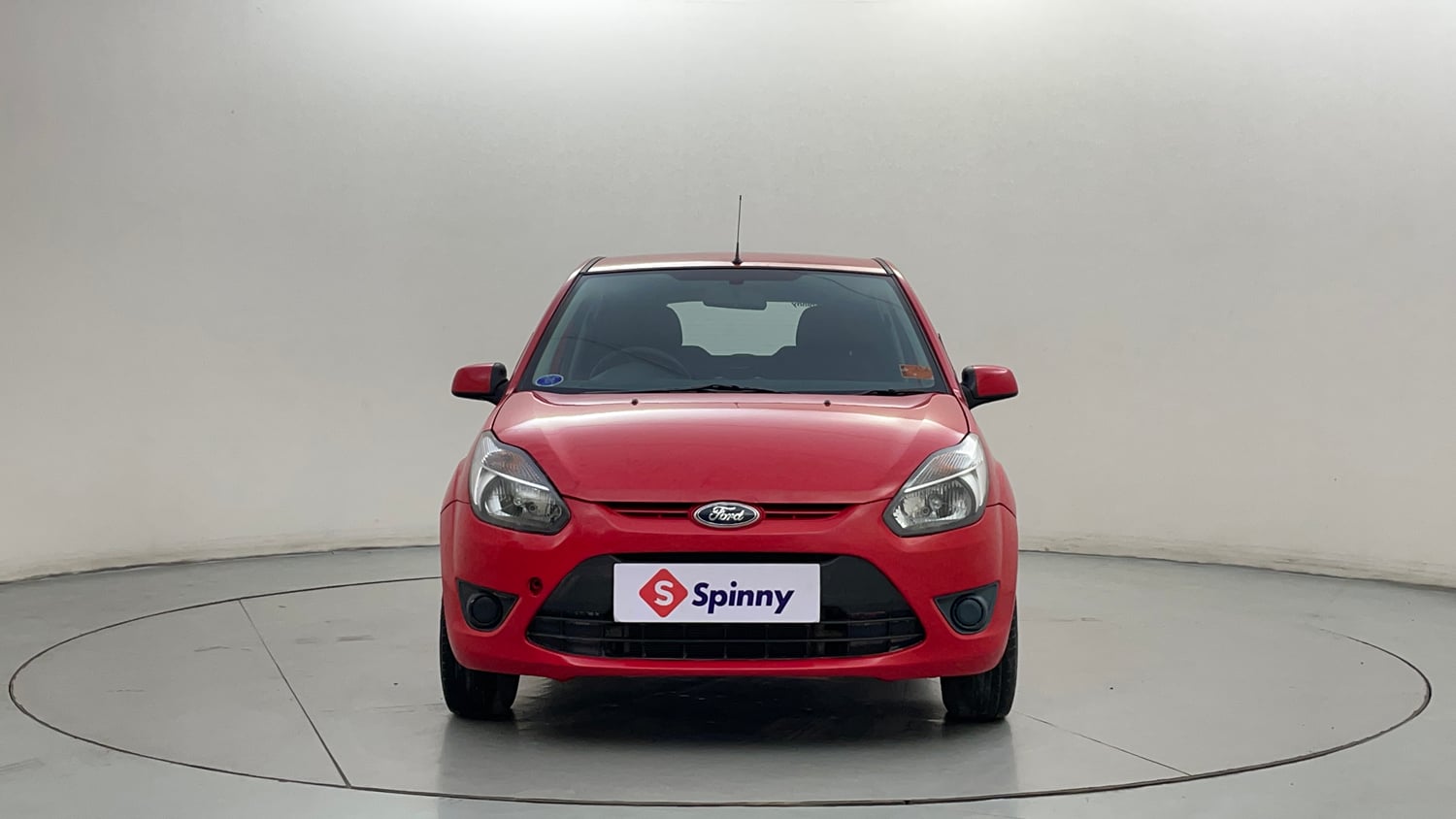 Used 2012 Ford Figo Duratec Petrol ZXI 1.2 Petrol Manual exterior FRONT VIEW