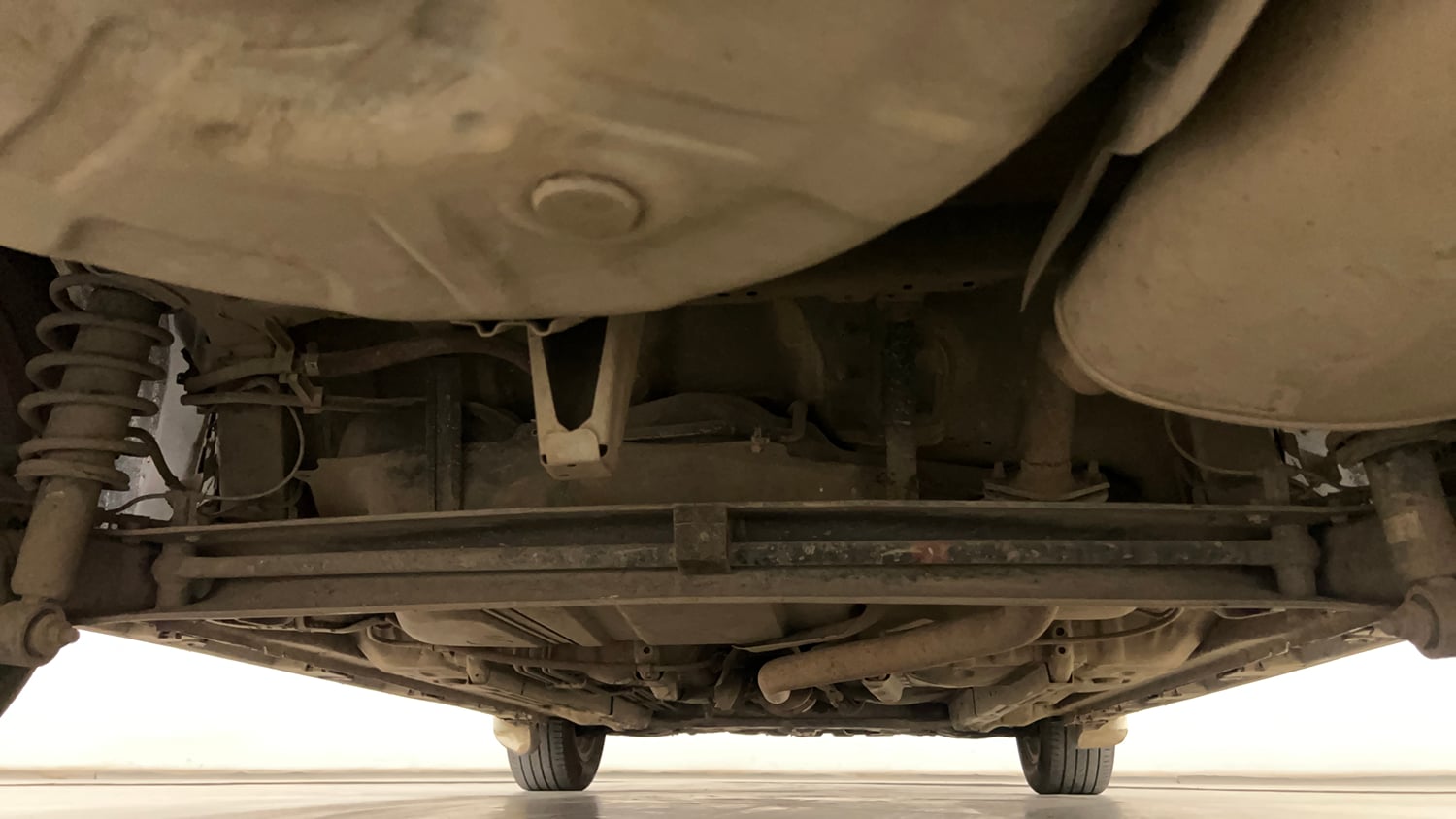 Used 2013 Toyota Corolla Altis 1.8 G Petrol Manual extra REAR UNDERBODY VIEW (TAKEN FROM REAR)