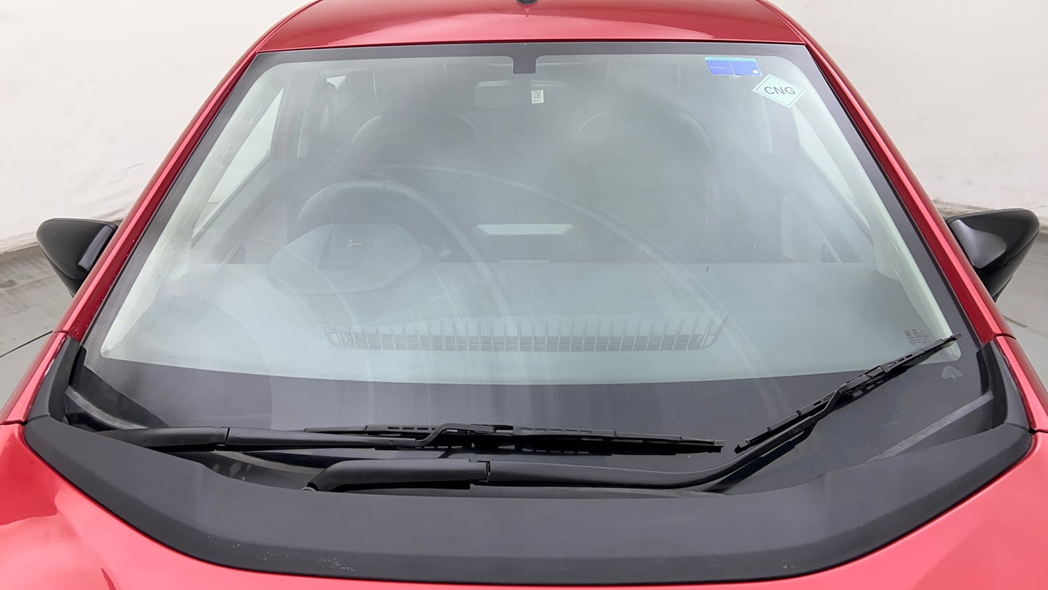 Used 2023 Tata Altroz XM Plus iCNG Cng Manual exterior FRONT WINDSHIELD VIEW