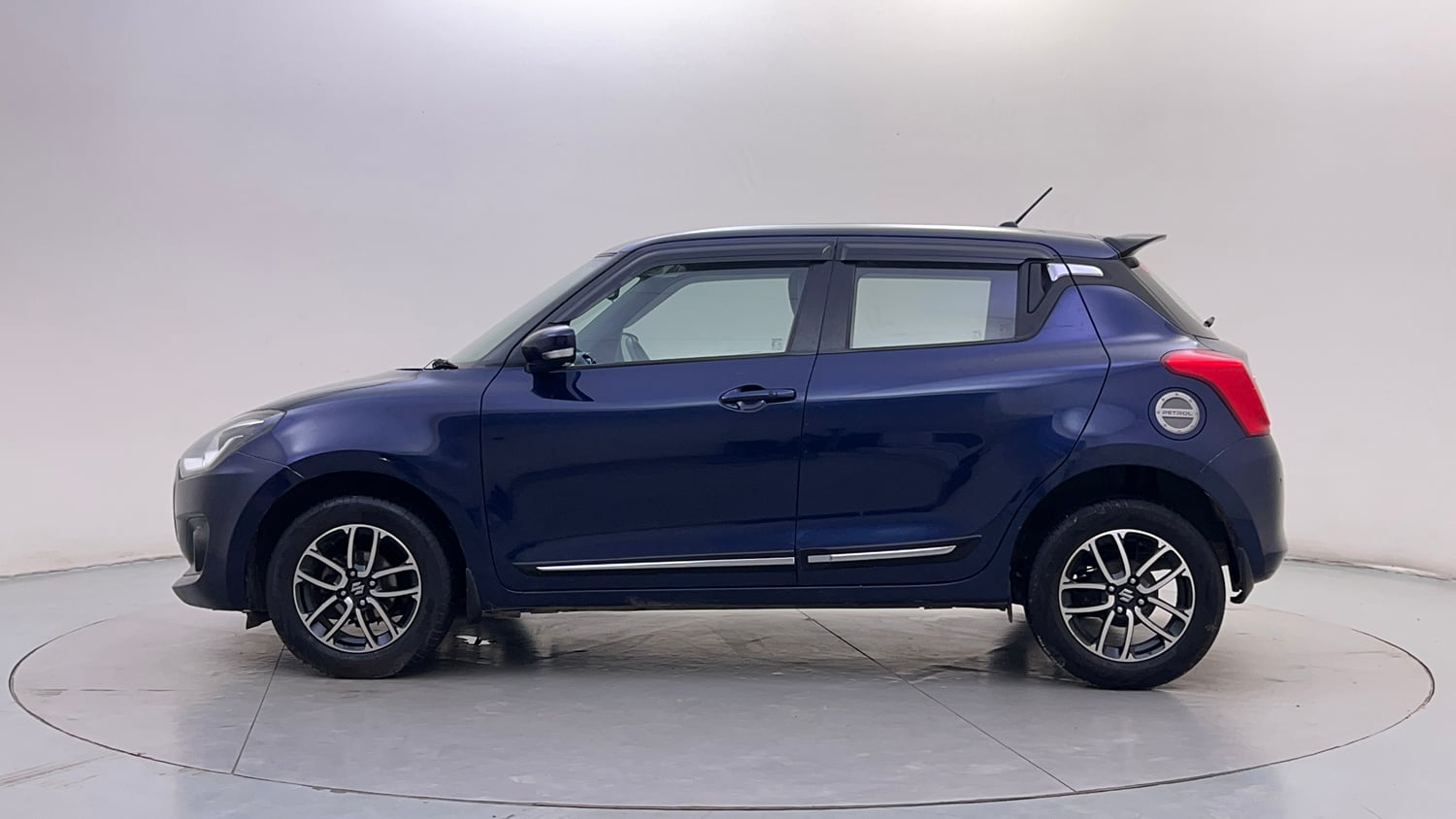 Used 2020 Maruti Suzuki Swift ZXi Plus AMT Petrol Automatic exterior LEFT SIDE VIEW