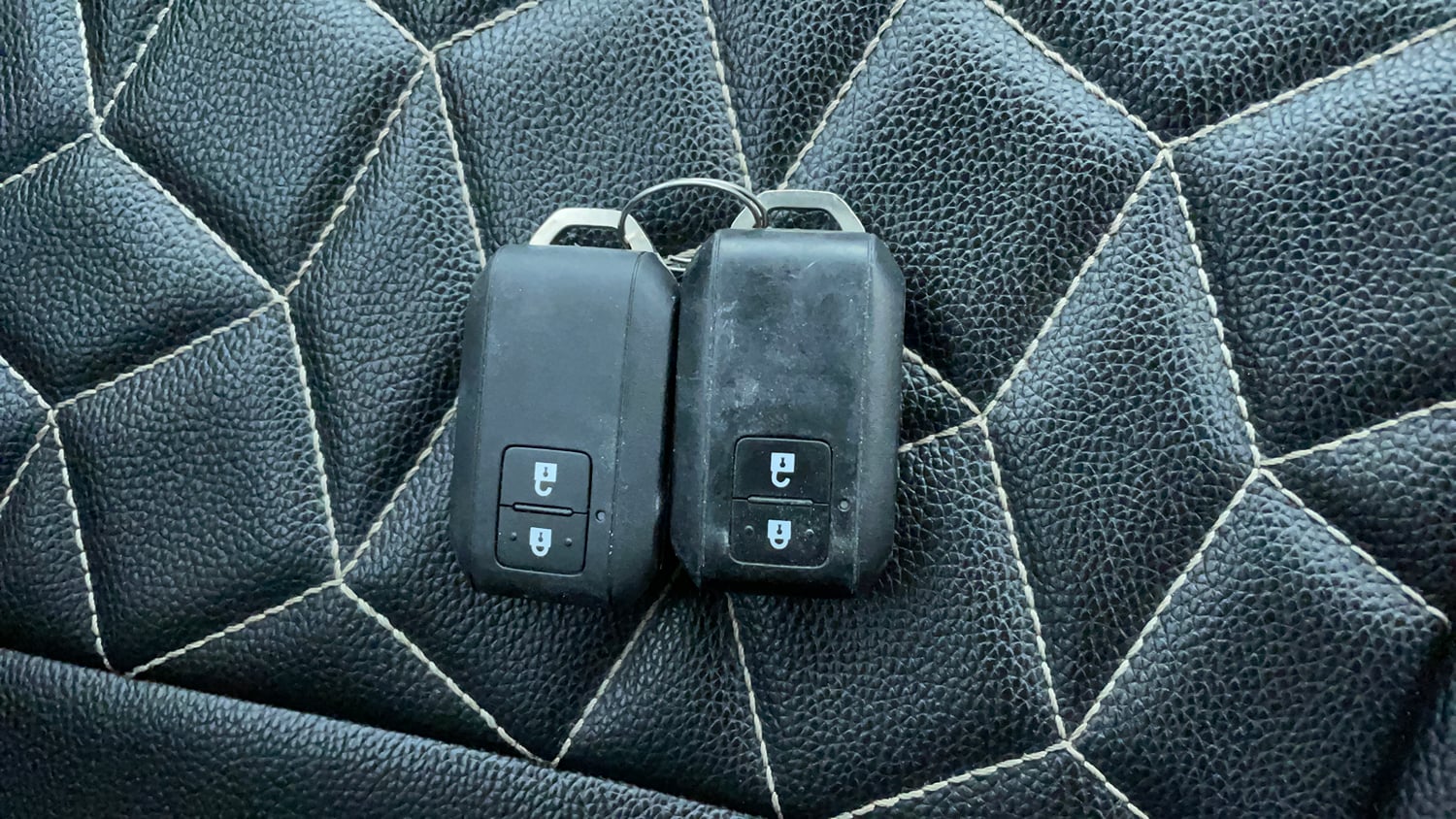Used 2019 Maruti Suzuki Baleno Zeta 1.2 Petrol Manual extra CAR KEY VIEW