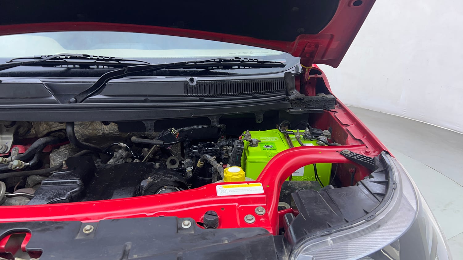 Used 2019 Mahindra TUV300 T6 Plus Diesel Manual engine ENGINE LEFT SIDE VIEW