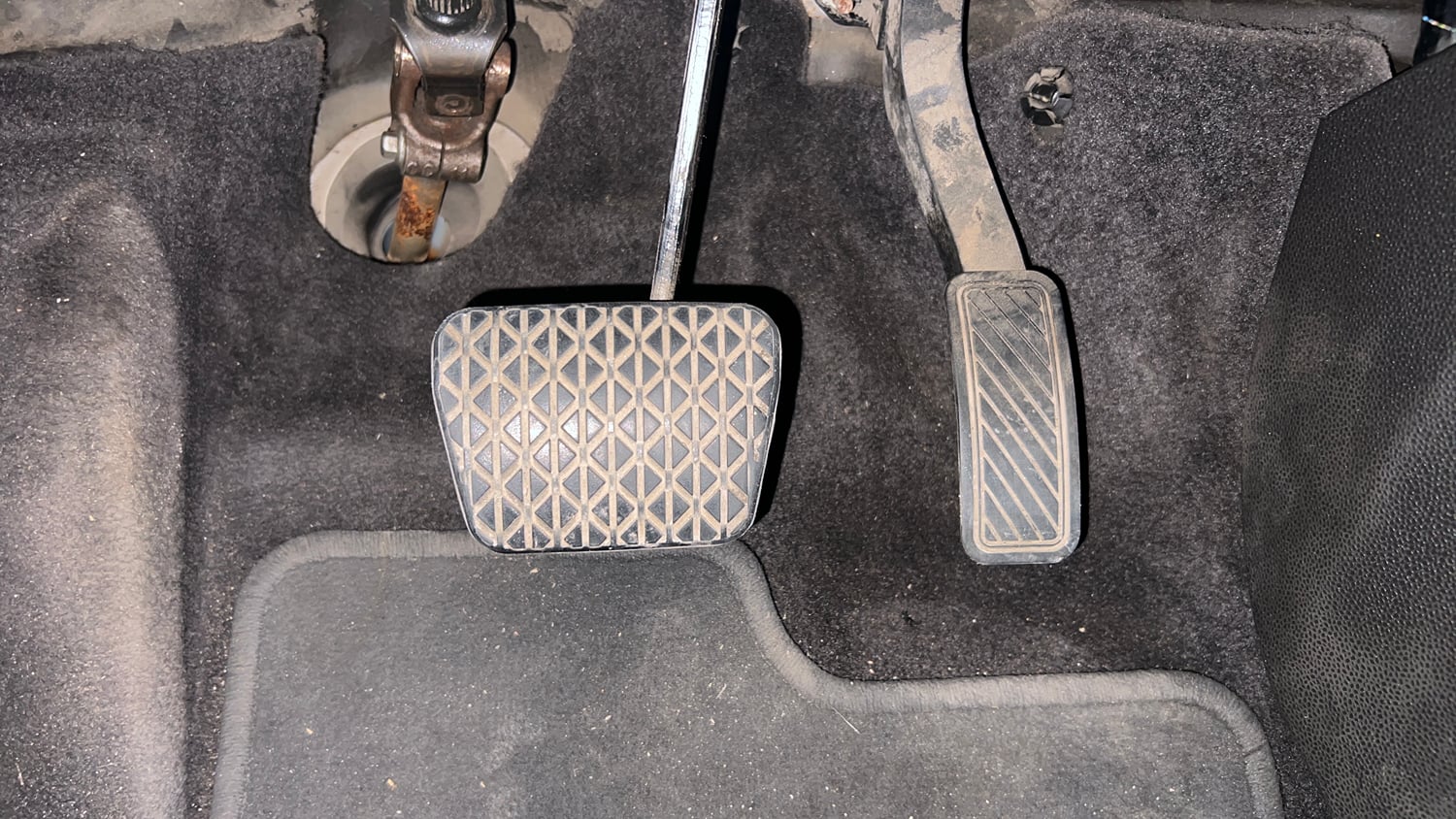 Used 2015 Ford EcoSport Titanium 1.5 Ti-VCT AT Petrol Automatic interior PEDALS VIEW