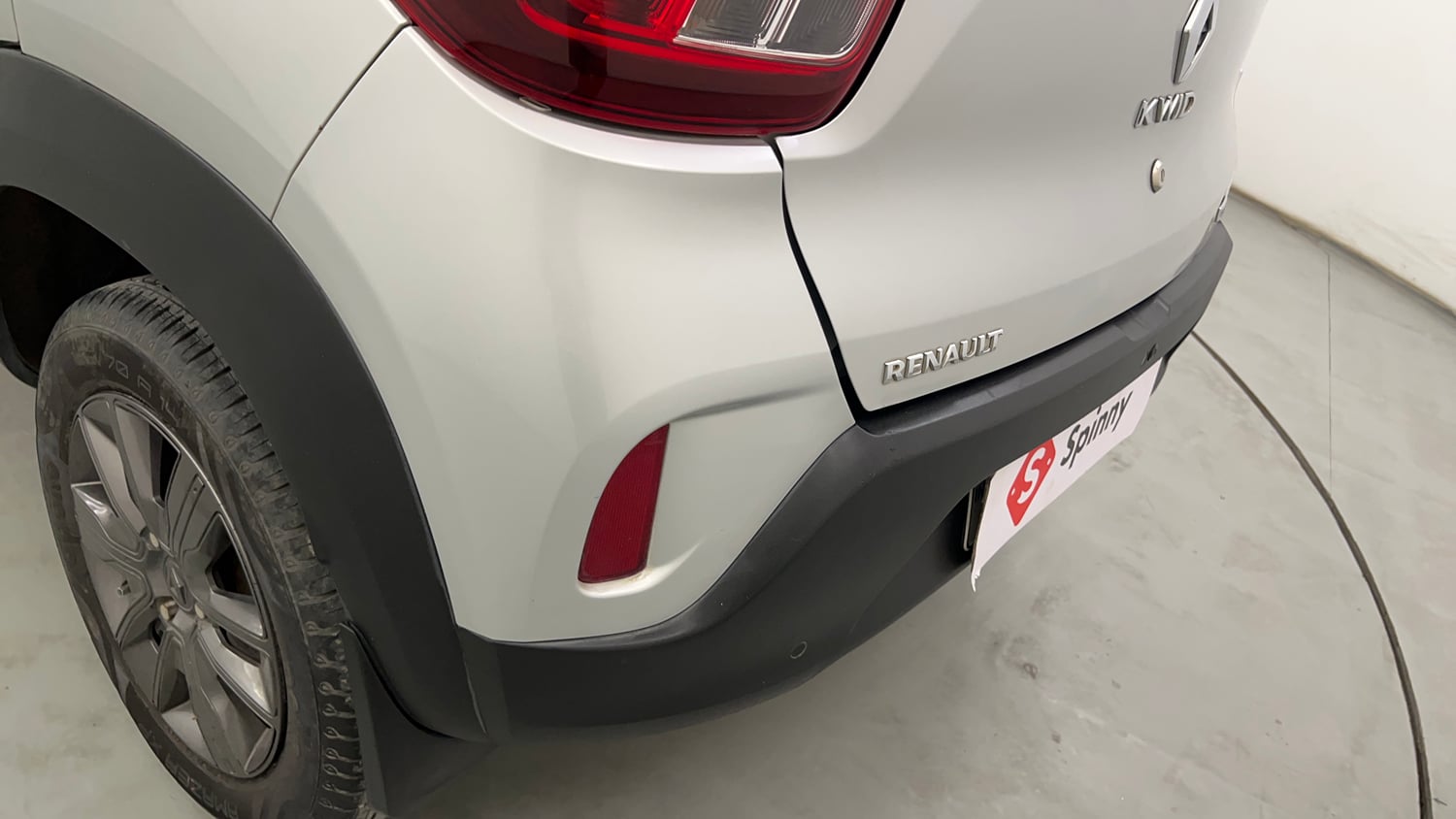Used 2021 Renault Kwid Neotech RXL 1.0  AMT Petrol Automatic dents MINOR SCRATCH