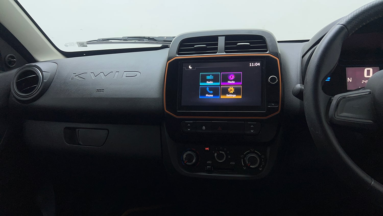 Used 2021 Renault Kwid CLIMBER 1.0 AMT Opt Petrol Automatic interior MUSIC SYSTEM & AC CONTROL VIEW