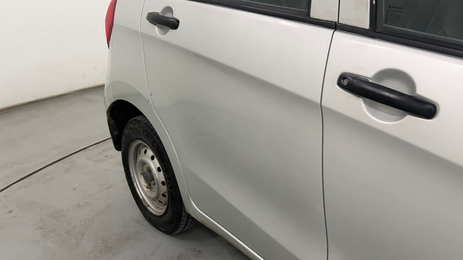 Used 2017 Maruti Suzuki Celerio LXi ABS Petrol Manual dents MINOR SCRATCH