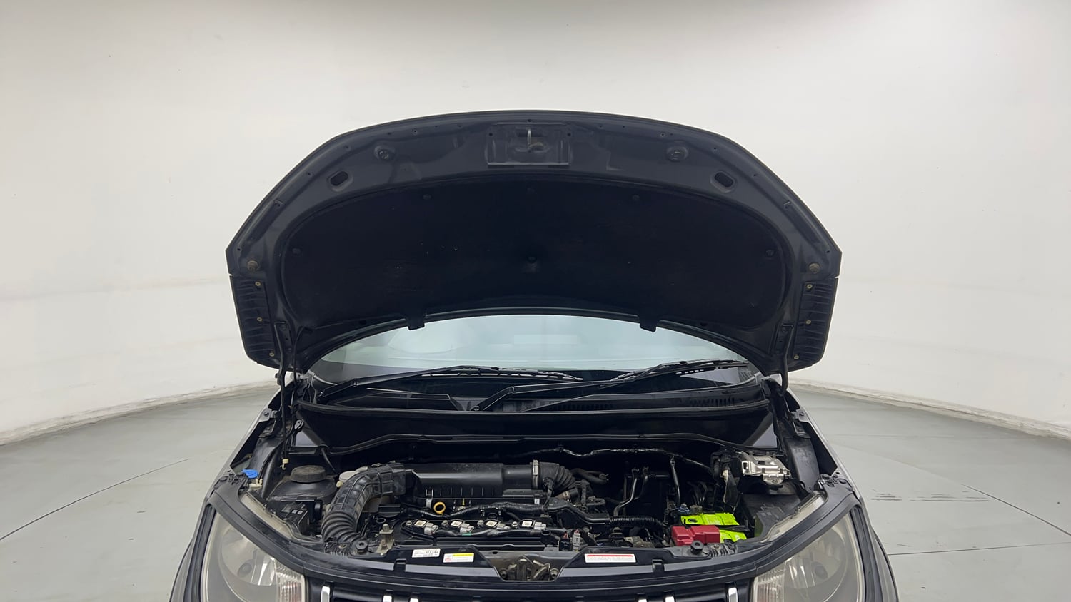 Used 2020 Maruti Suzuki Ignis Delta 1.2 AMT Petrol Automatic engine ENGINE & BONNET OPEN FRONT VIEW