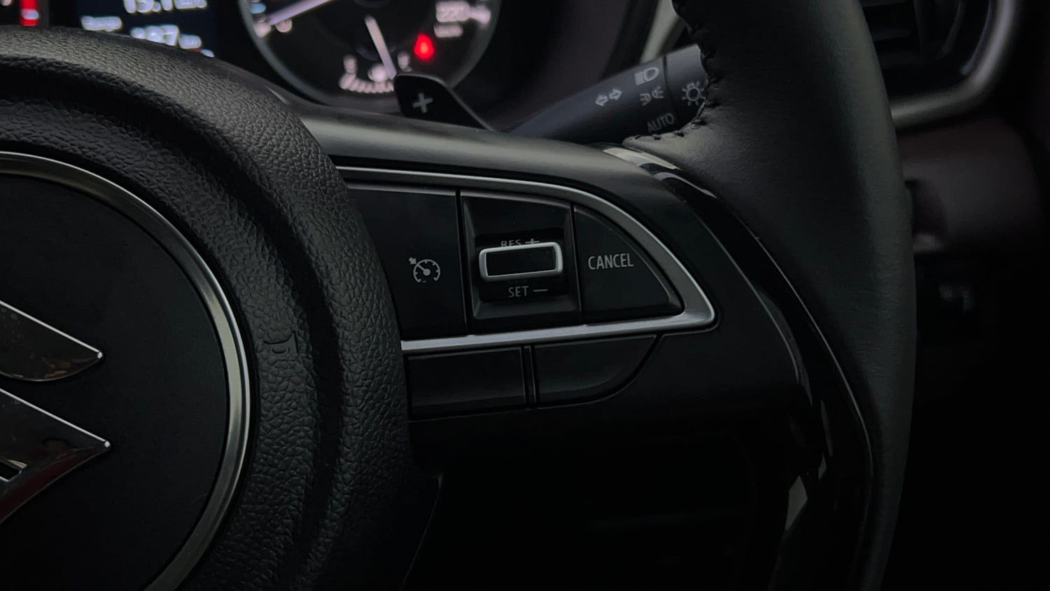 Used 2024 Maruti Suzuki Fronx Alpha 1.0L Turbo 6 AT Petrol Automatic top_features Cruise control