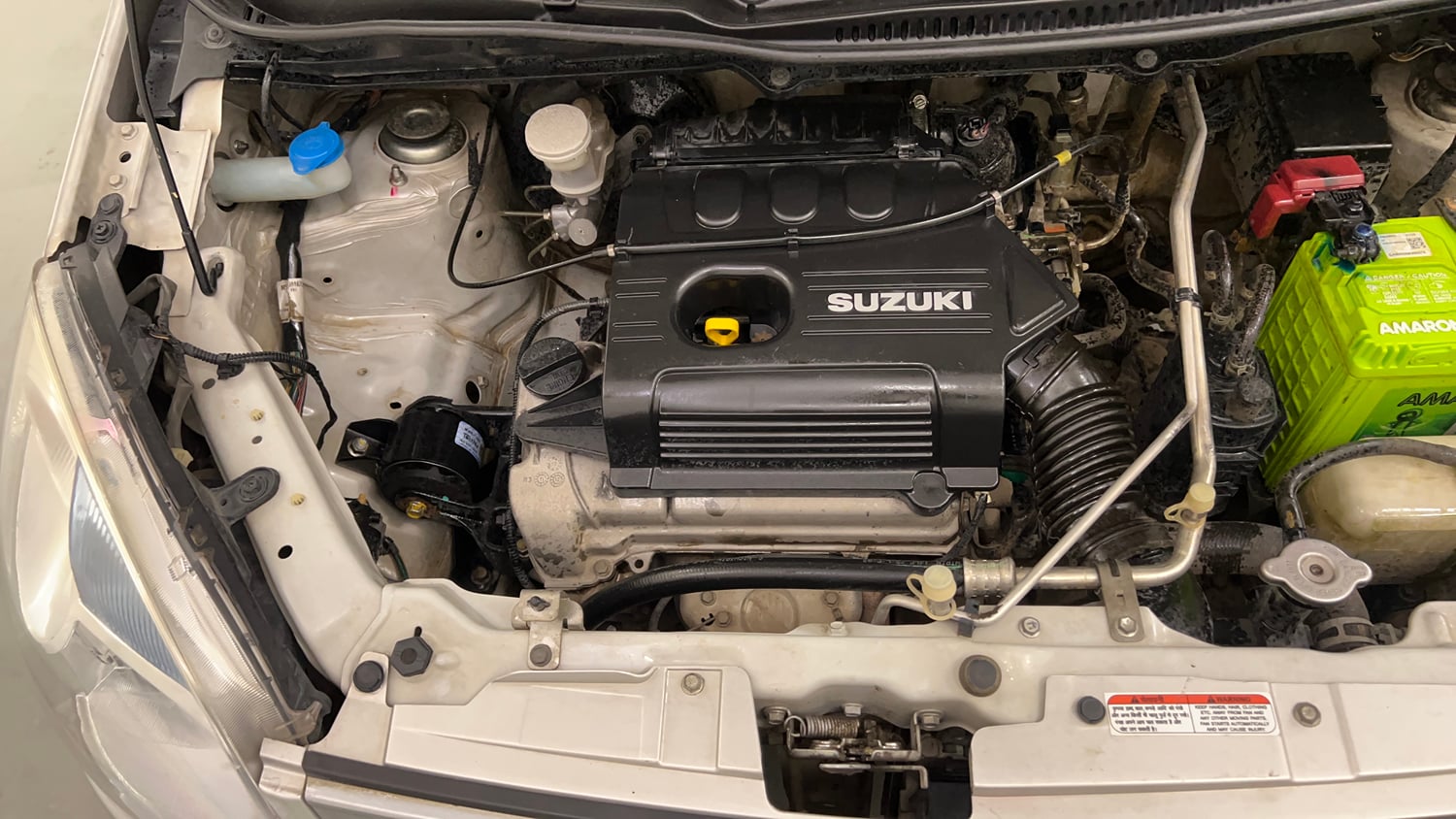 Used 2013 Maruti Suzuki Wagon R VXI Petrol Manual engine ENGINE RIGHT SIDE VIEW