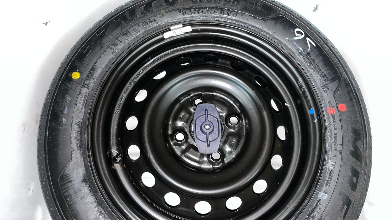 Used 2024 Maruti Suzuki Wagon R VXI 1.0 Petrol Manual tyres SPARE TYRE VIEW