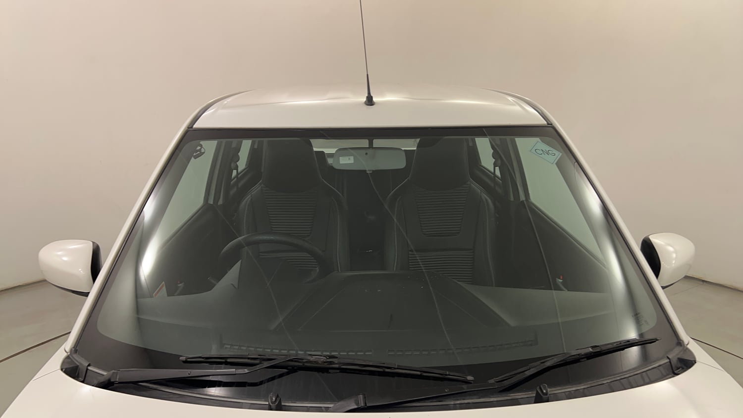 Used 2023 Maruti Suzuki Wagon R VXI 1.0 CNG Cng Manual exterior FRONT WINDSHIELD VIEW