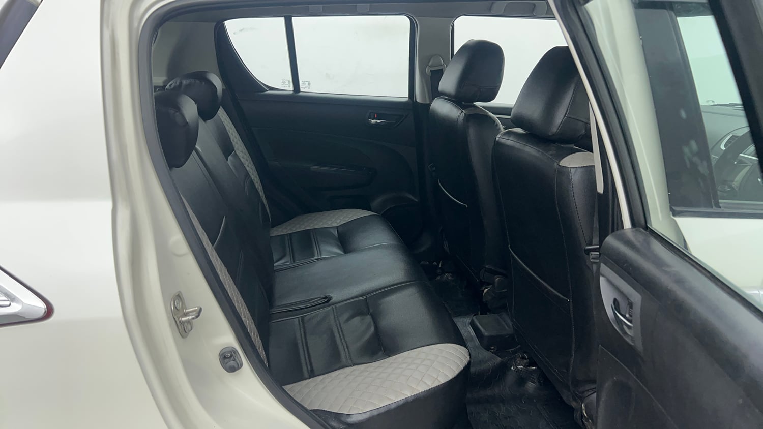 Used 2016 Maruti Suzuki Swift VXi Petrol Manual interior RIGHT SIDE REAR DOOR CABIN VIEW