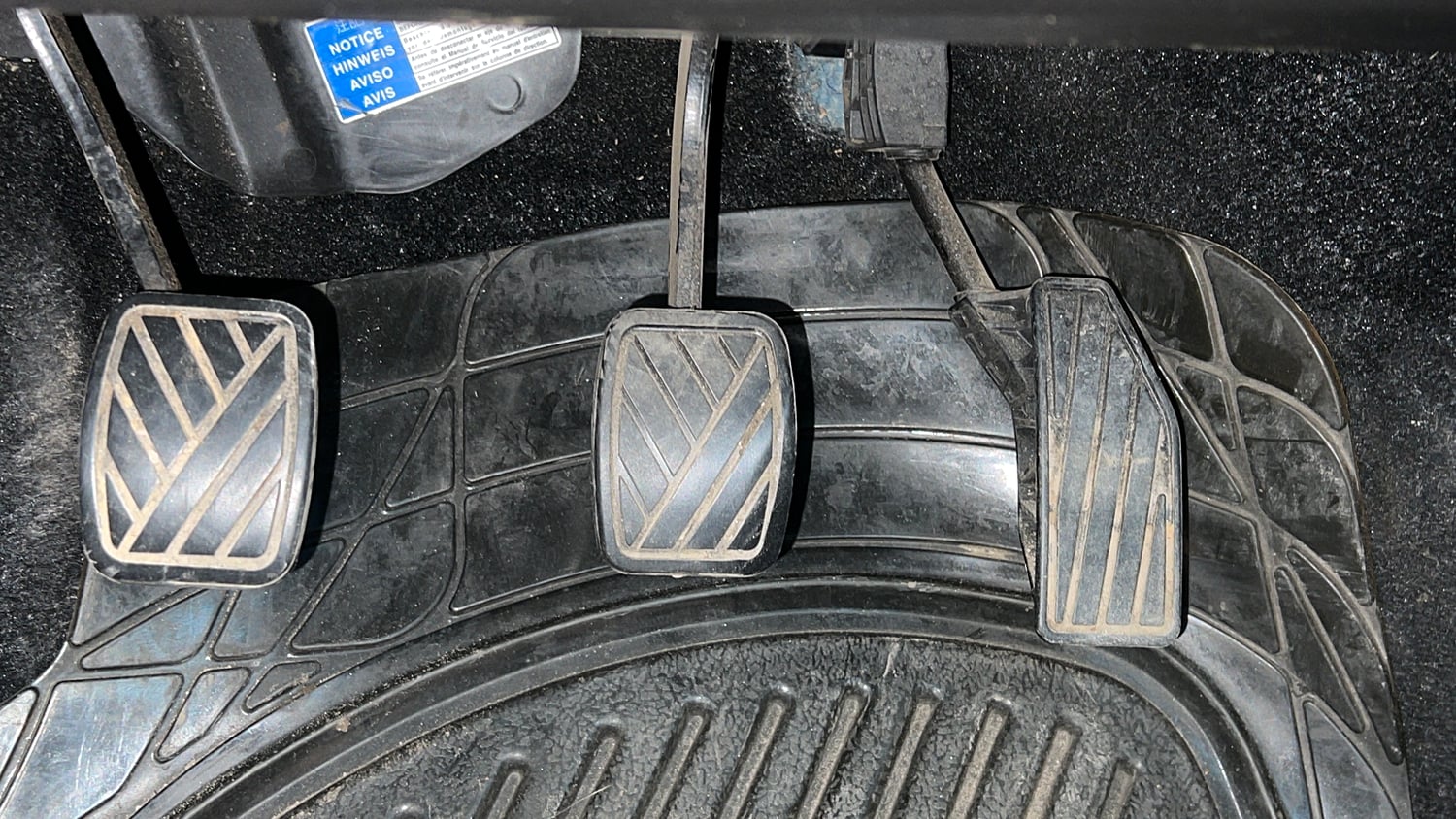 Used 2020 Maruti Suzuki Baleno Zeta Petrol Manual interior PEDALS VIEW