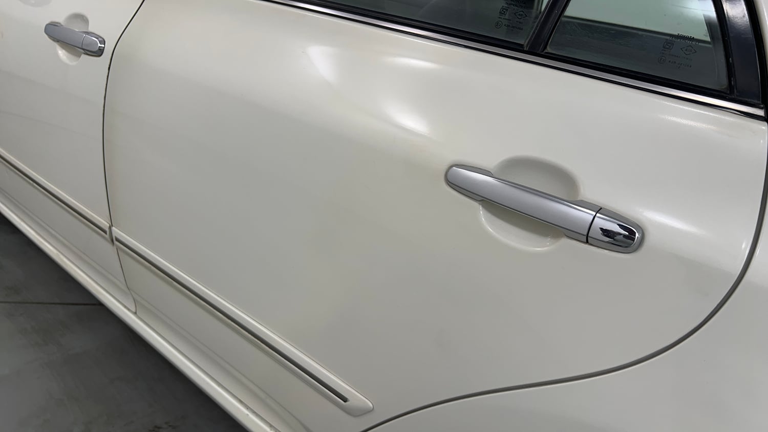Used 2013 Toyota Corolla Altis 1.8 G Petrol Manual dents MINOR SCRATCH