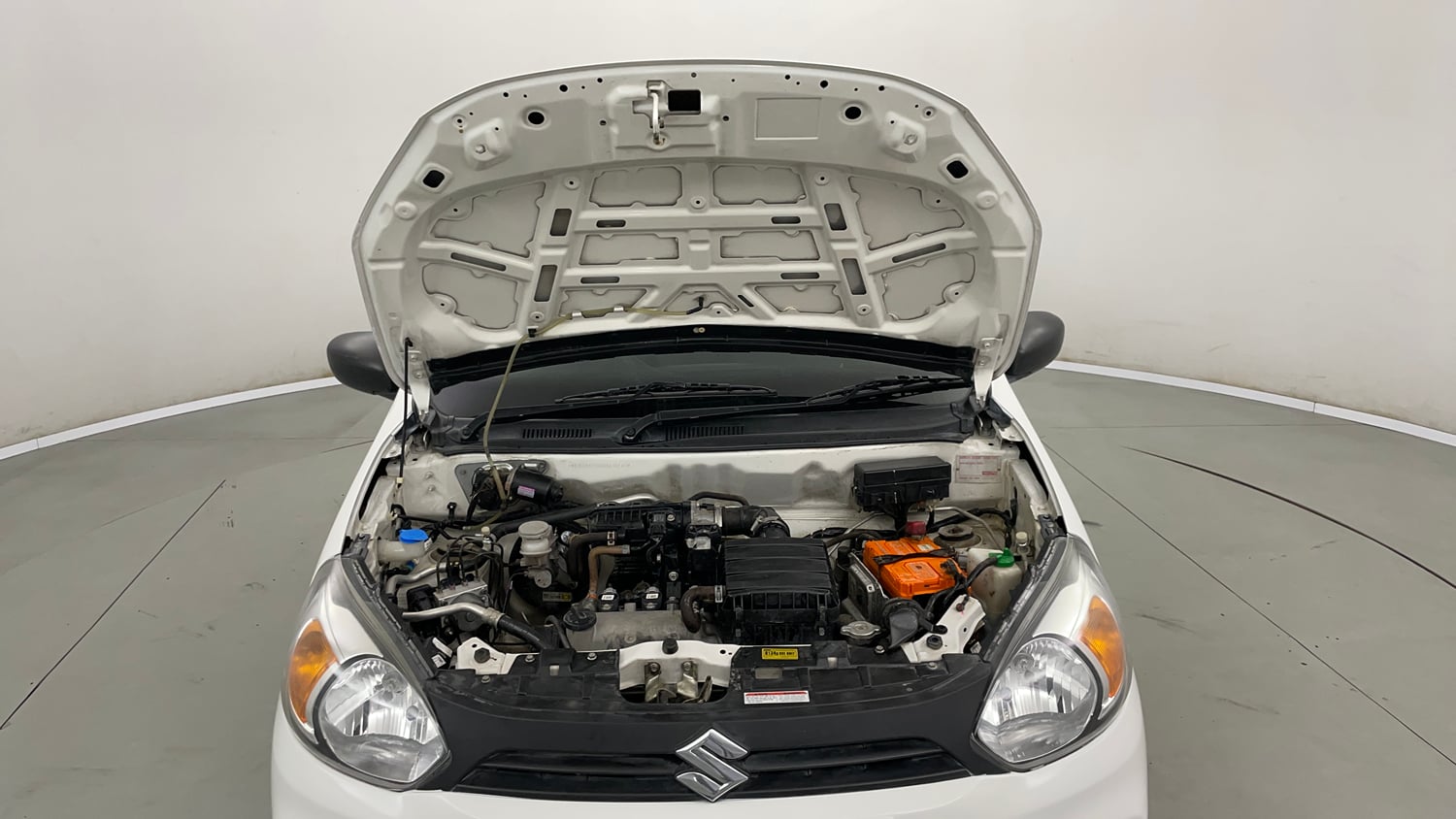 Used 2021 Maruti Suzuki Alto 800 VXi Petrol Manual engine ENGINE & BONNET OPEN FRONT VIEW