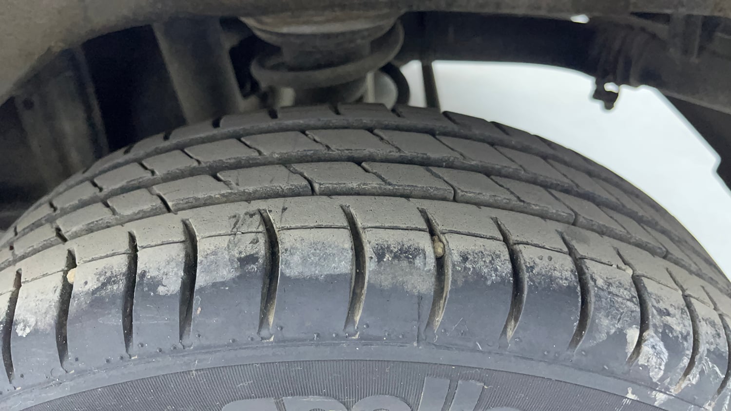 Used 2016 Maruti Suzuki Alto K10 VXi Petrol Manual tyres LEFT REAR TYRE TREAD VIEW