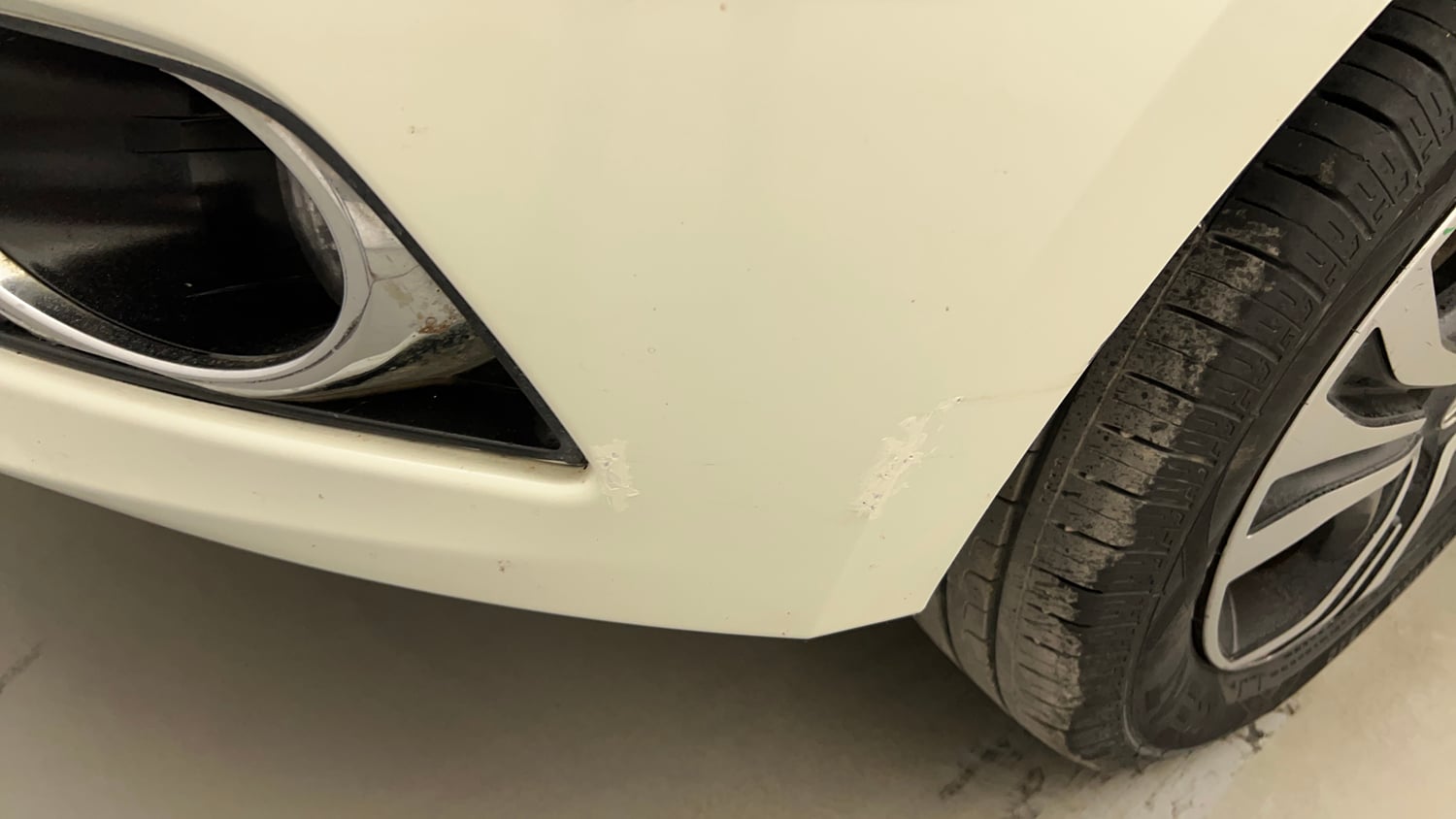 Used 2019 Tata Tiago Revotron XZ w/o Alloy Petrol Manual dents MINOR SCRATCH
