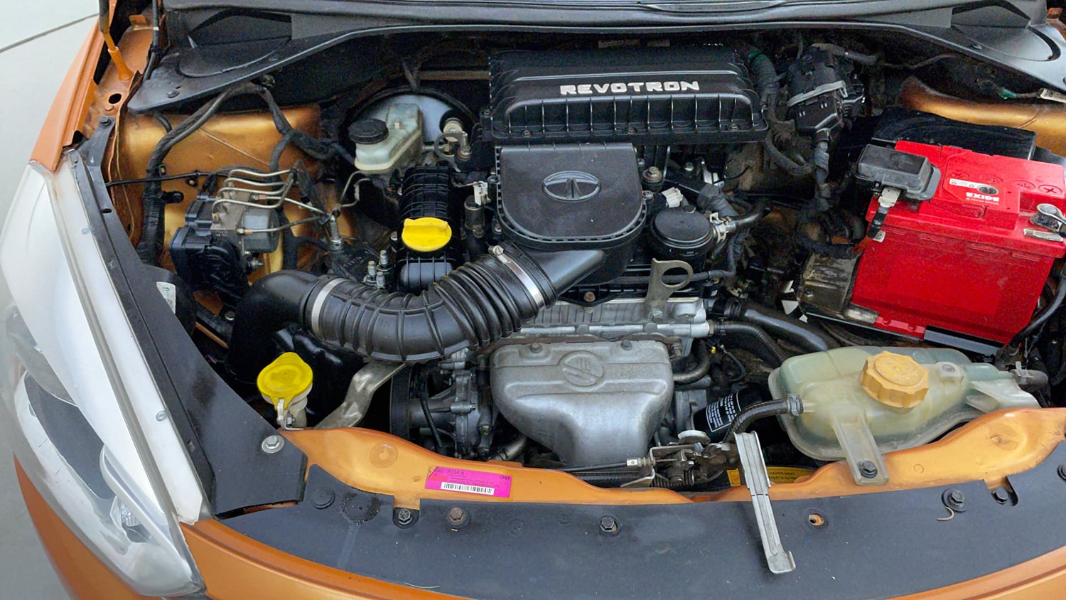 Used 2018 Tata Tiago Revotron XZ Petrol Manual engine ENGINE RIGHT SIDE VIEW