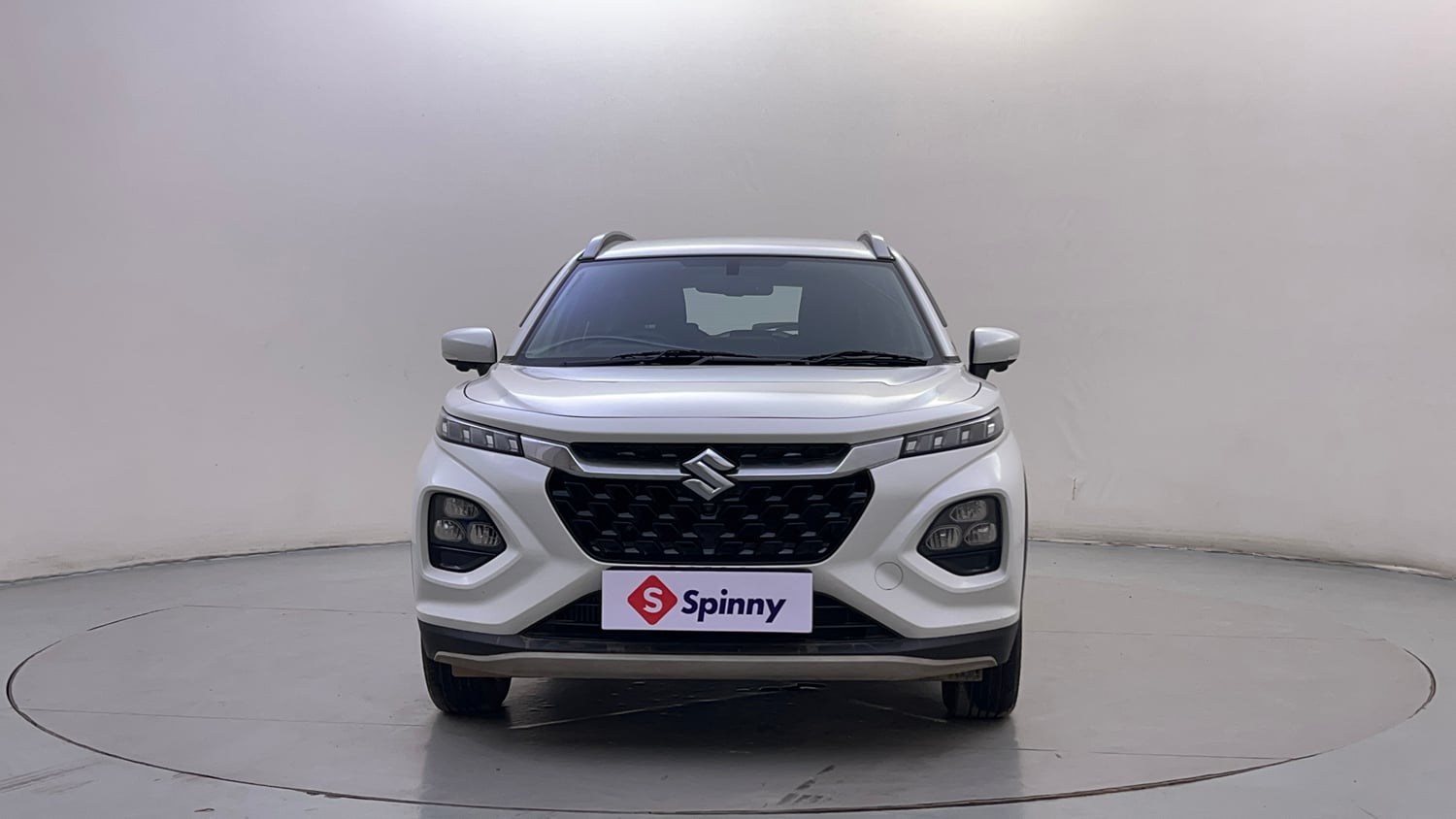Used 2024 Maruti Suzuki Fronx Alpha 1.0L Turbo 6 AT Petrol Automatic exterior FRONT VIEW