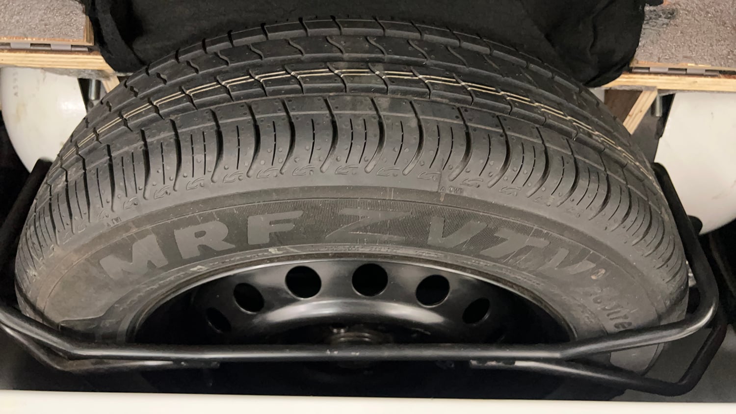 Used 2023 Maruti Suzuki Wagon R VXI 1.0 CNG Cng Manual tyres SPARE TYRE VIEW