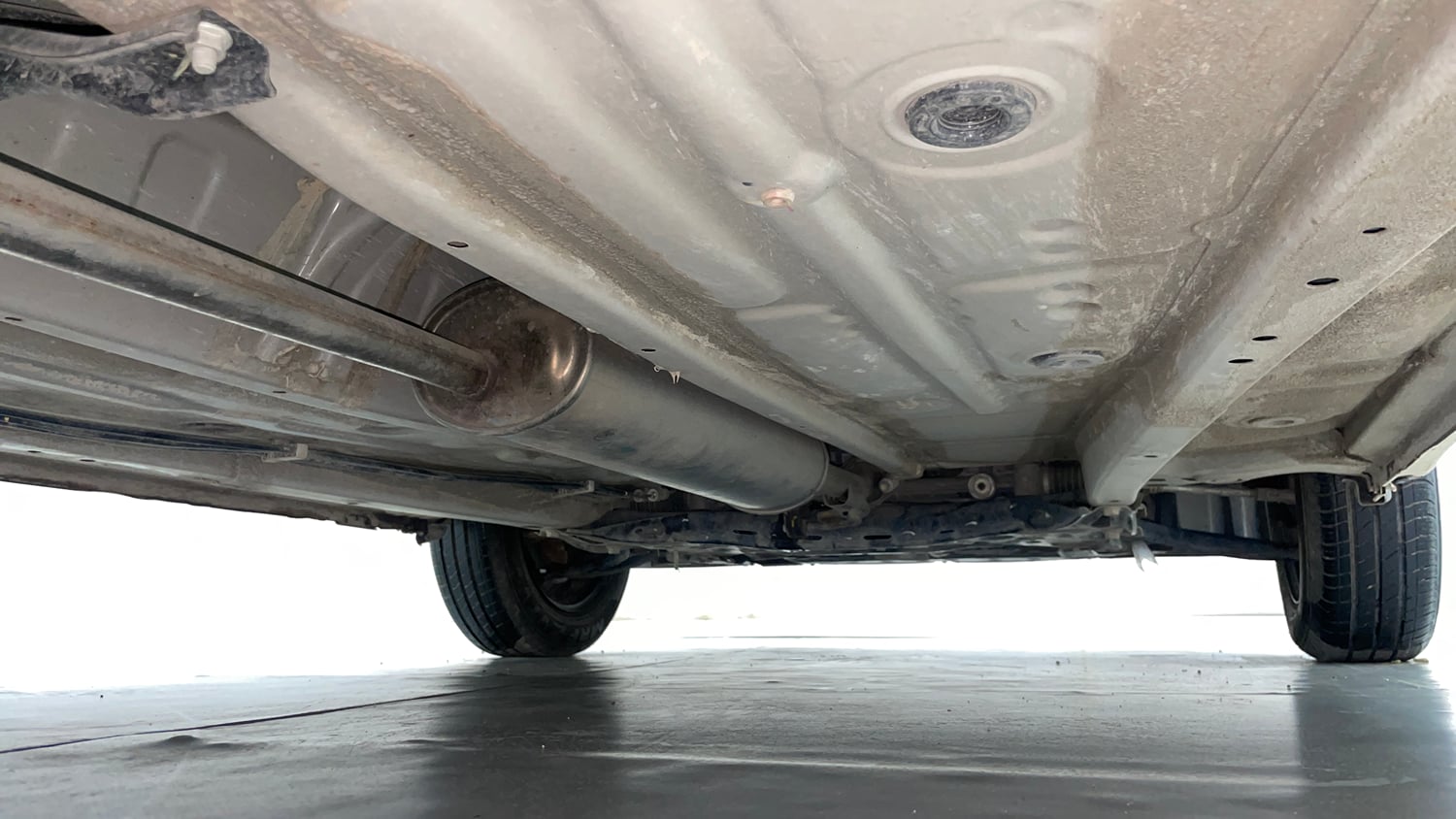 Used 2024 Maruti Suzuki Wagon R VXI 1.0 Petrol Manual extra REAR RIGHT UNDERBODY VIEW