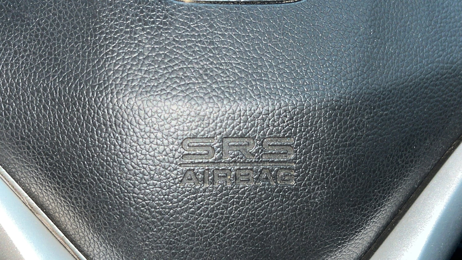 Used 2016 Honda Jazz V AT Petrol Petrol Automatic top_features Airbags