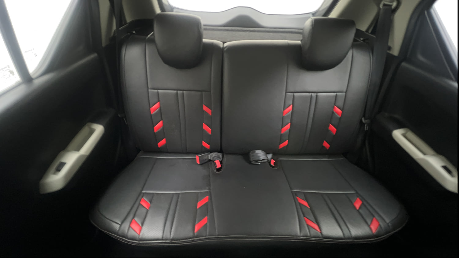 Used 2020 Maruti Suzuki Ignis Delta 1.2 AMT Petrol Automatic interior REAR SEAT CONDITION VIEW