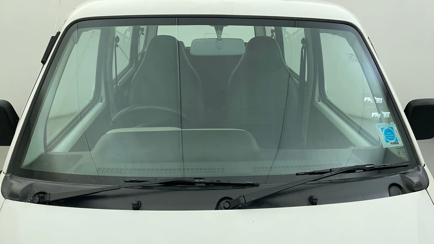 Used 2019 Maruti Suzuki Eeco 5 STR WITH A/C+HTR Petrol Manual exterior FRONT WINDSHIELD VIEW