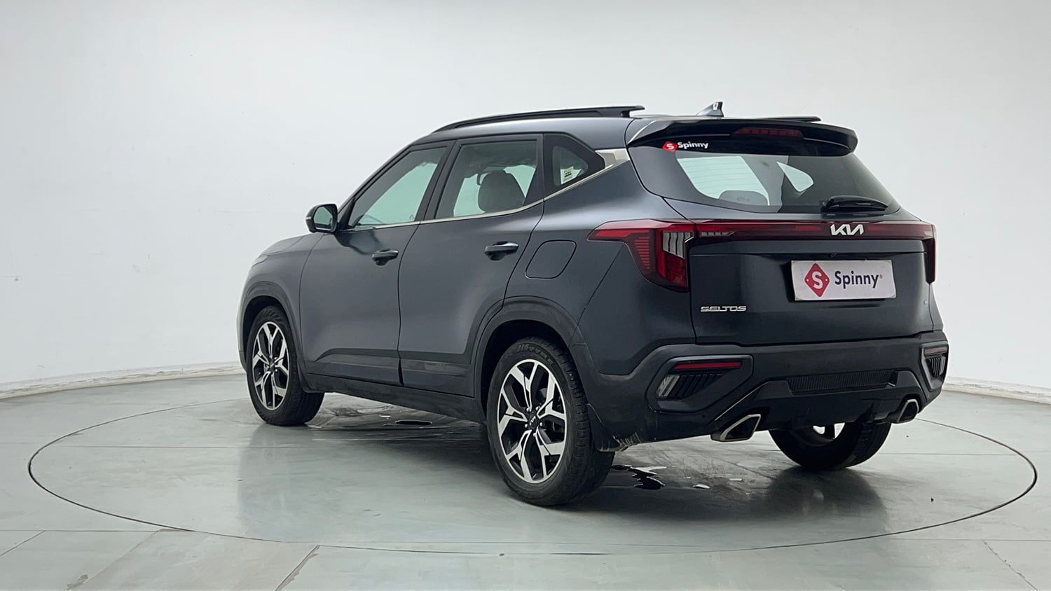 Used 2024 Kia Seltos X Line 1.5 Turbo Petrol DCT Petrol Automatic exterior LEFT REAR CORNER VIEW