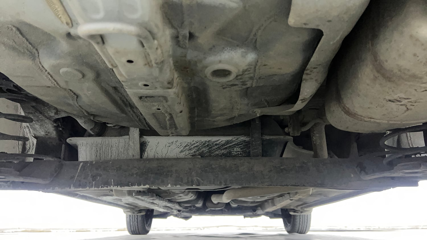 Used 2013 Hyundai Grand i10 Sportz 1.1 CRDi Diesel Manual extra REAR UNDERBODY VIEW (TAKEN FROM REAR)