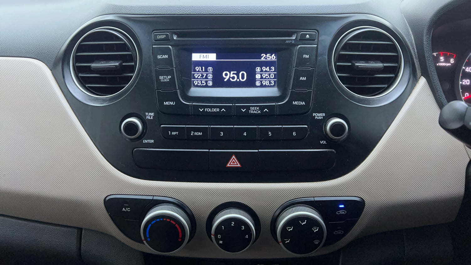 Used 2013 Hyundai Grand i10 Sportz 1.1 CRDi Diesel Manual interior MUSIC SYSTEM & AC CONTROL VIEW