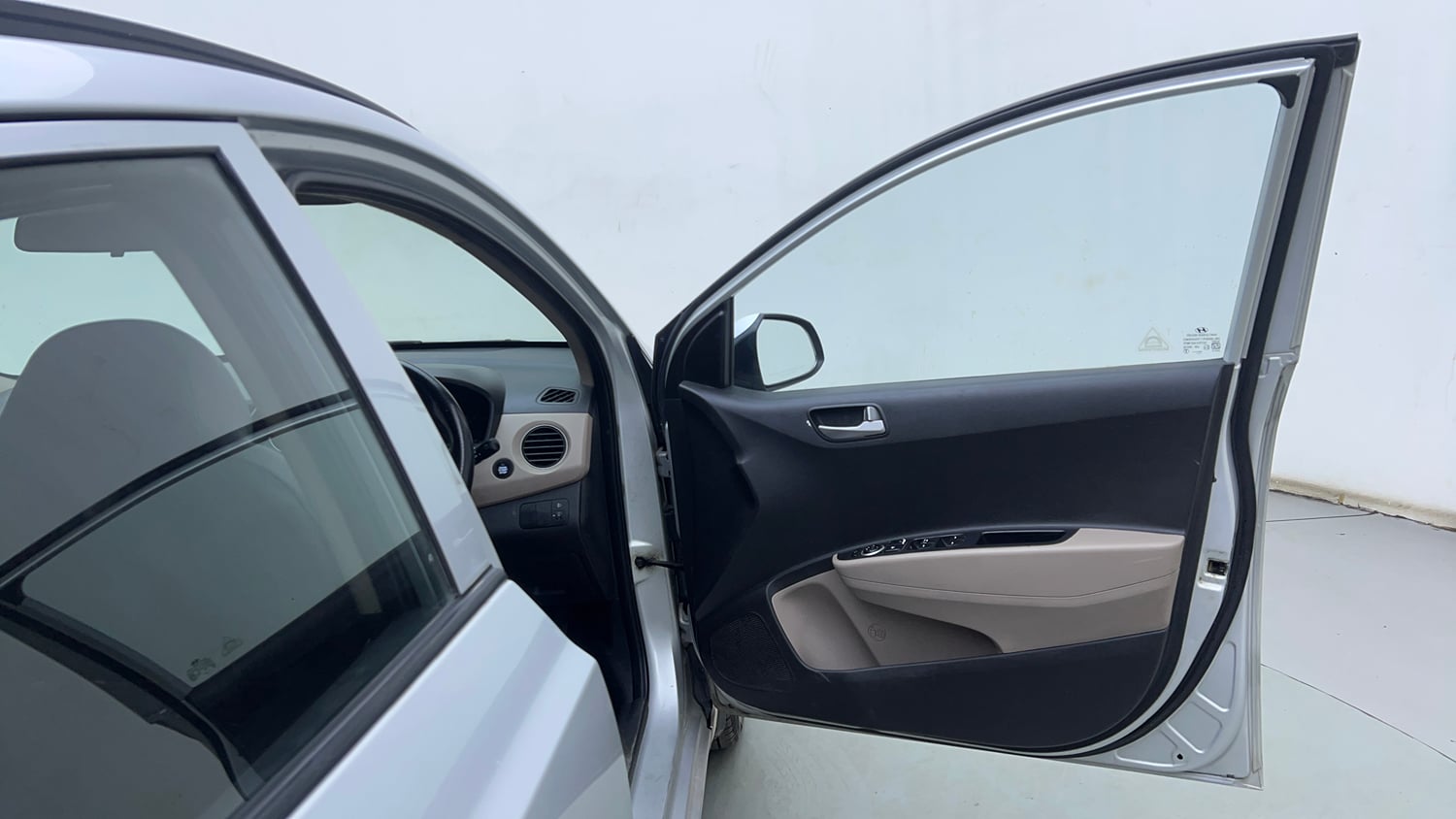 Used 2013 Hyundai Grand i10 Sportz 1.1 CRDi Diesel Manual interior RIGHT FRONT DOOR OPEN VIEW