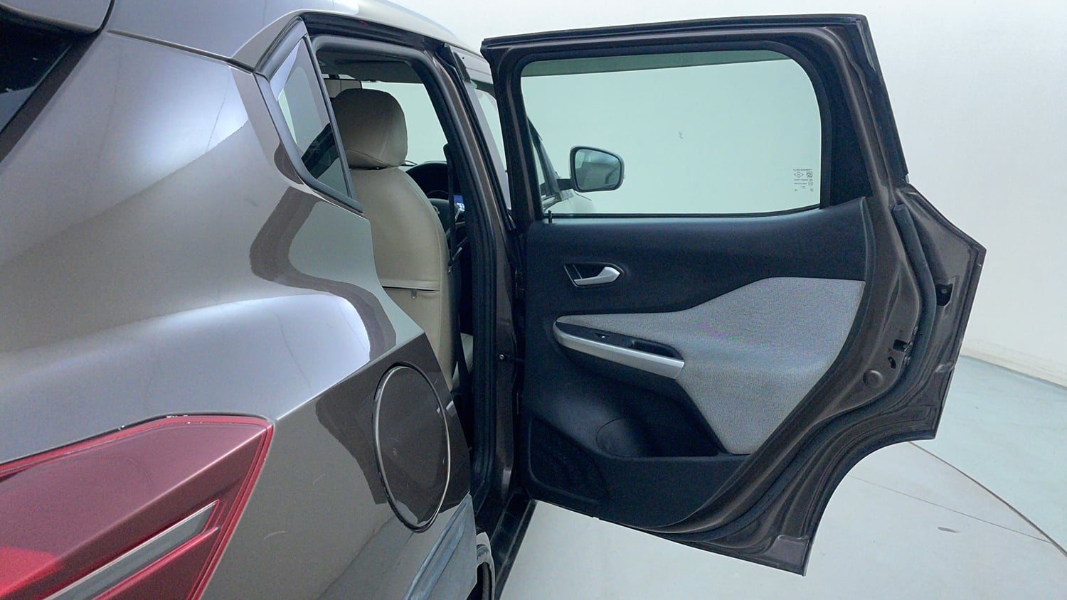 Used 2021 Nissan Magnite XL Turbo CVT Petrol Automatic interior RIGHT REAR DOOR OPEN VIEW