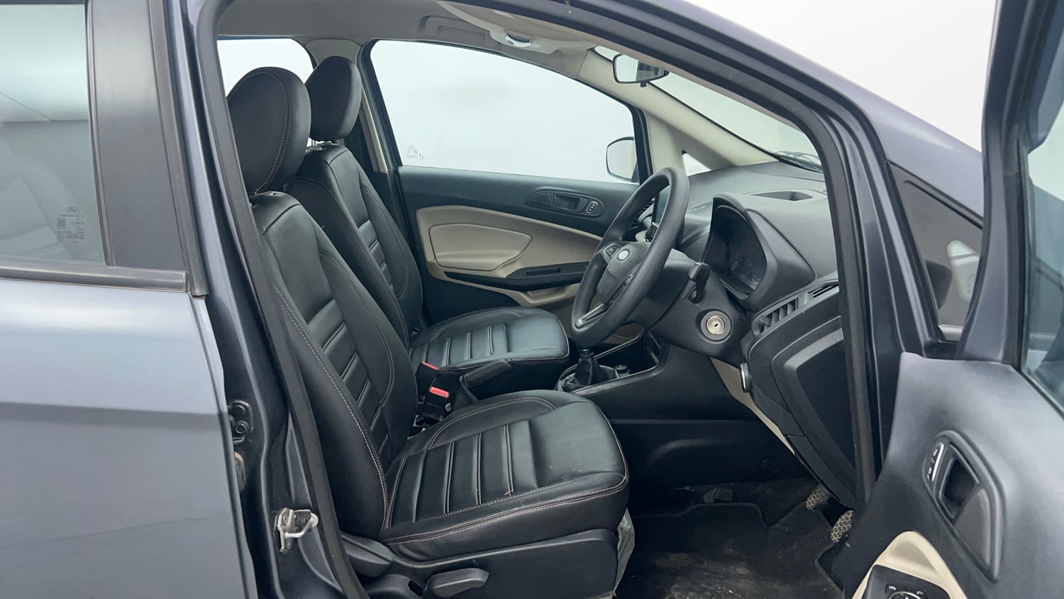 Used 2020 Ford EcoSport Trend 1.5L TDCi Diesel Manual interior RIGHT SIDE FRONT DOOR CABIN VIEW