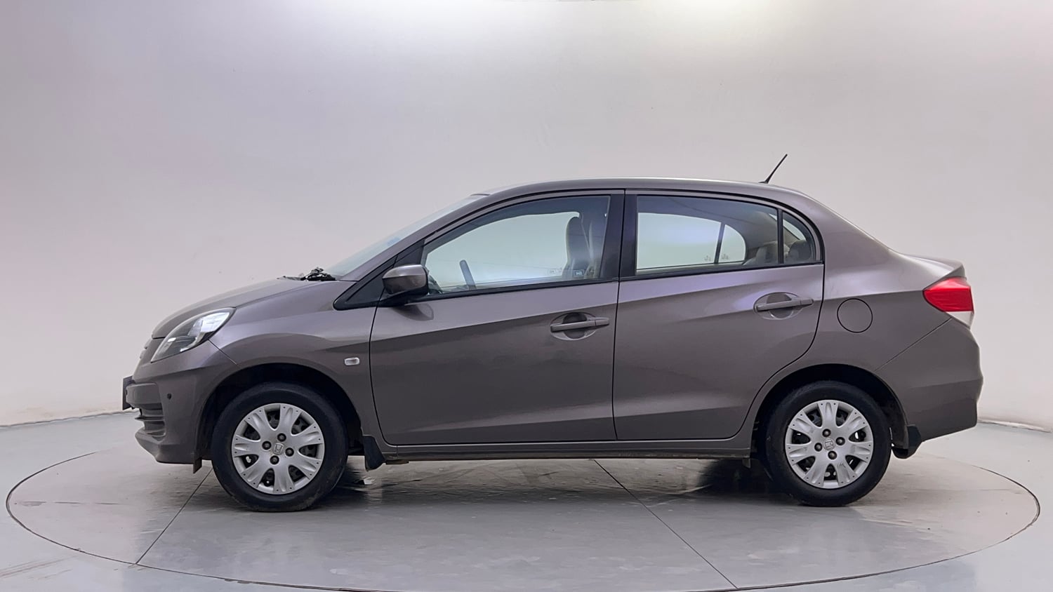 Used 2014 Honda Amaze 1.2 S i-VTEC Petrol Manual exterior LEFT SIDE VIEW
