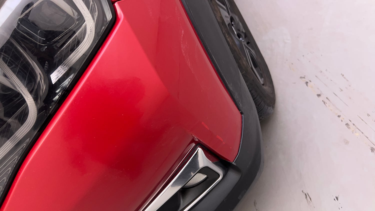 Used 2023 Maruti Suzuki Brezza Zxi Dual Tone Petrol Manual dents MINOR SCRATCH