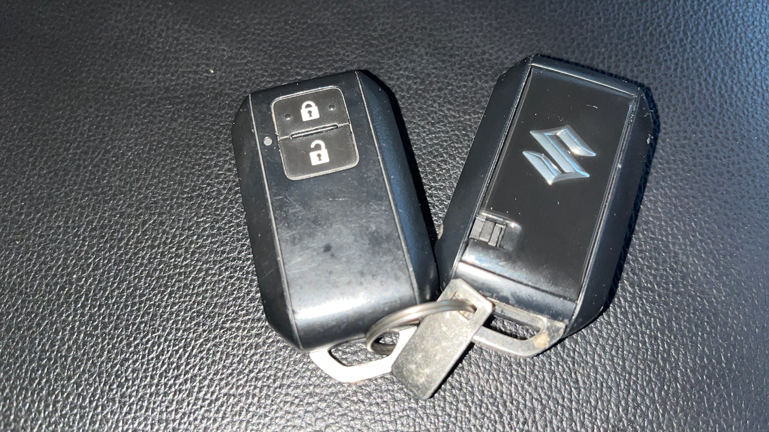 Used 2024 Maruti Suzuki Grand Vitara Sigma Smart Hybrid Petrol Manual extra CAR KEY VIEW