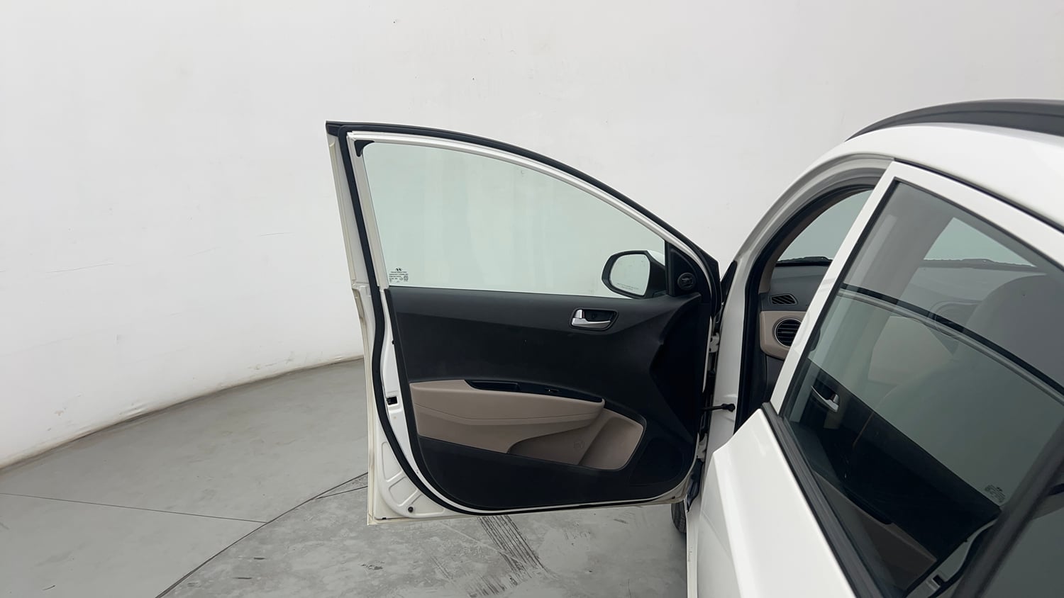 Used 2016 Hyundai Grand i10 Asta 1.2 Kappa VTVT Petrol Manual interior LEFT FRONT DOOR OPEN VIEW