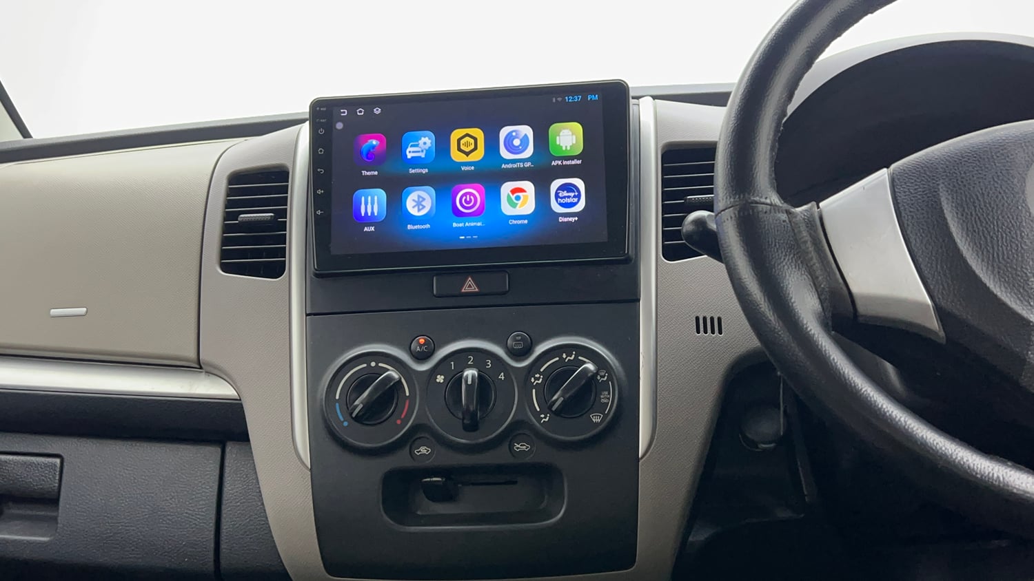 Used 2013 Maruti Suzuki Wagon R VXI Petrol Manual interior MUSIC SYSTEM & AC CONTROL VIEW