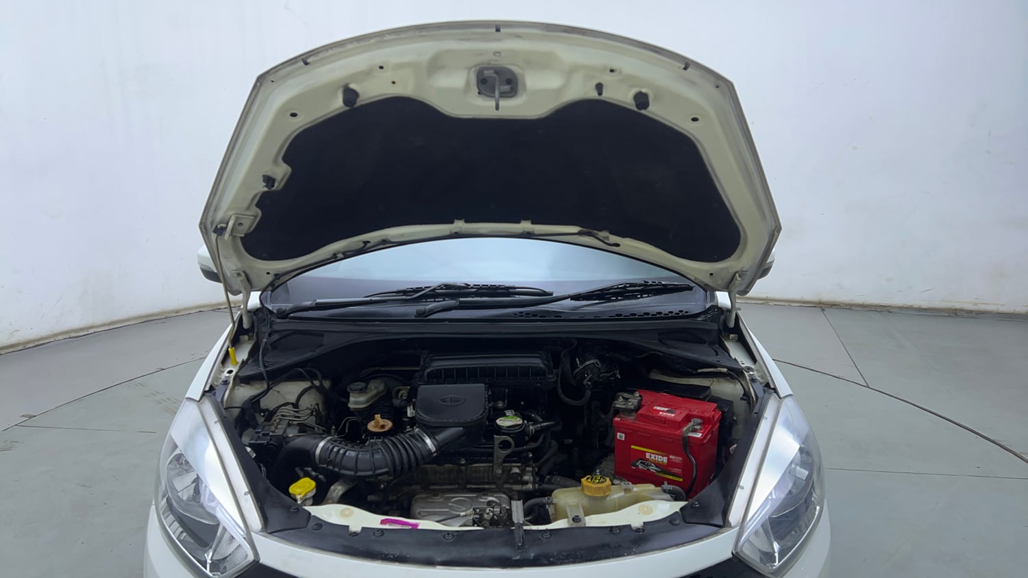 Used 2017 Tata Tiago Revotron XZ Petrol Manual engine ENGINE & BONNET OPEN FRONT VIEW