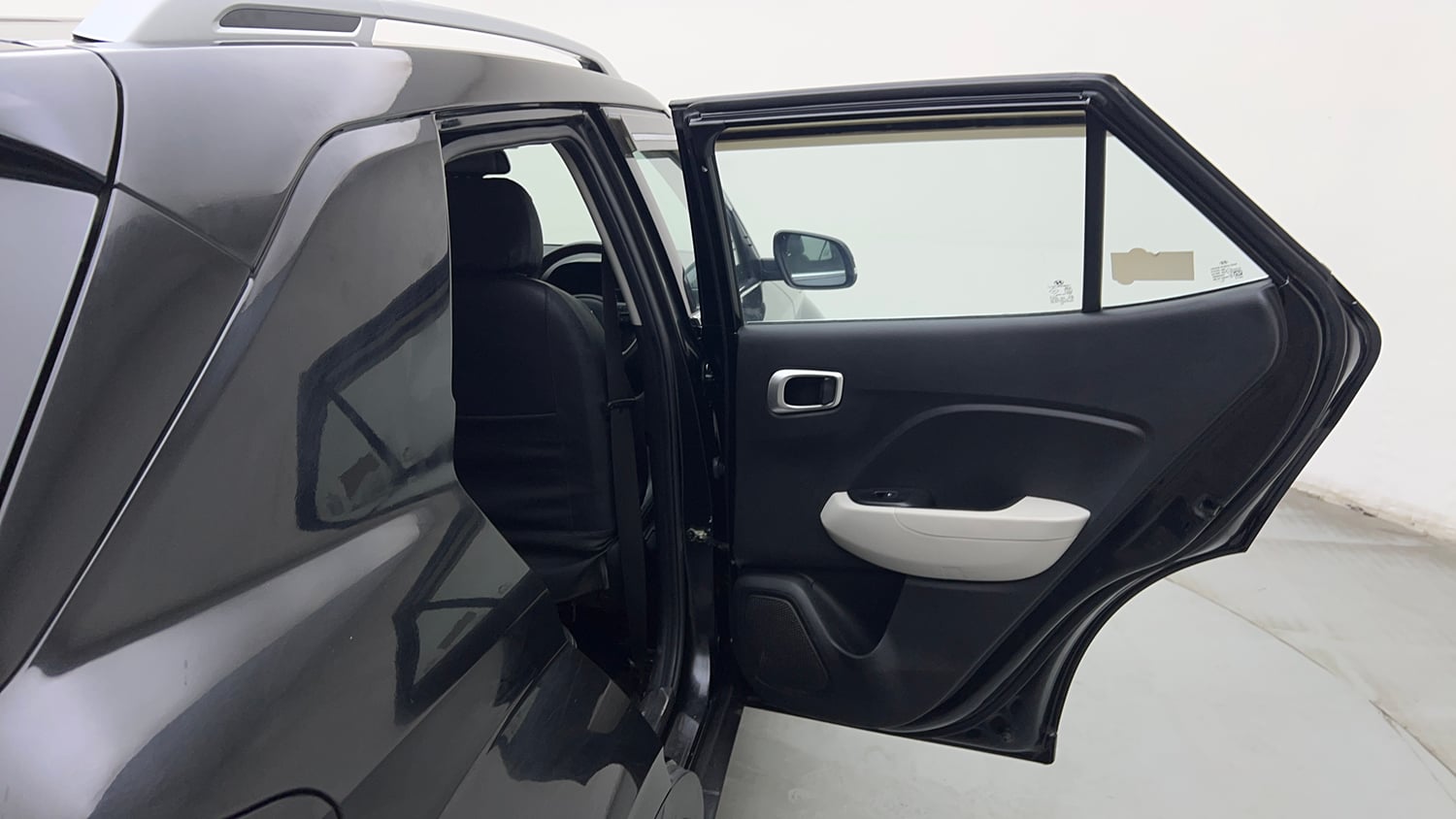 Used 2022 Hyundai Venue SX 1.2 Petrol Petrol Manual interior RIGHT REAR DOOR OPEN VIEW