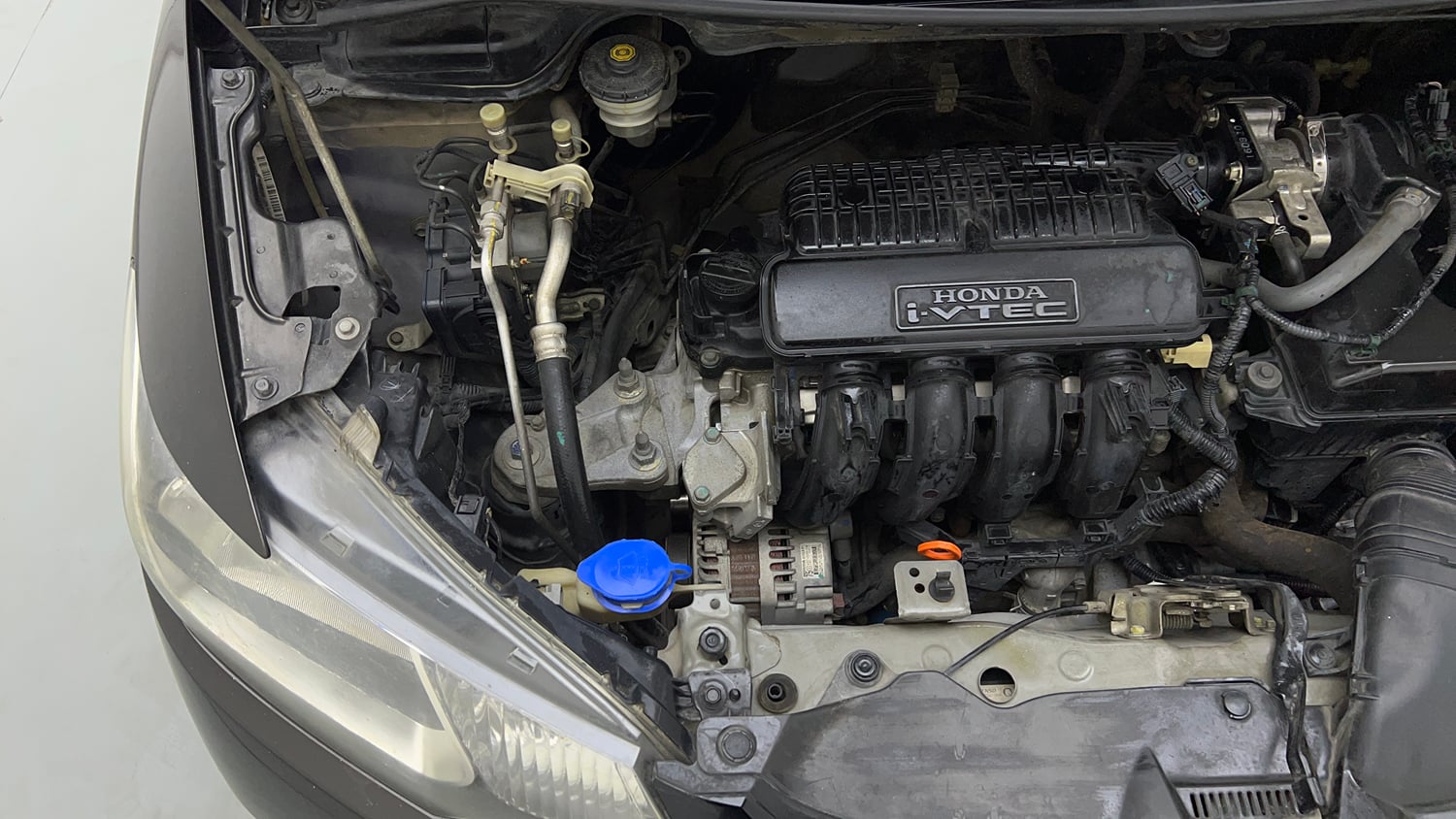 Used 2016 Honda Jazz V AT Petrol Petrol Automatic engine ENGINE RIGHT SIDE VIEW