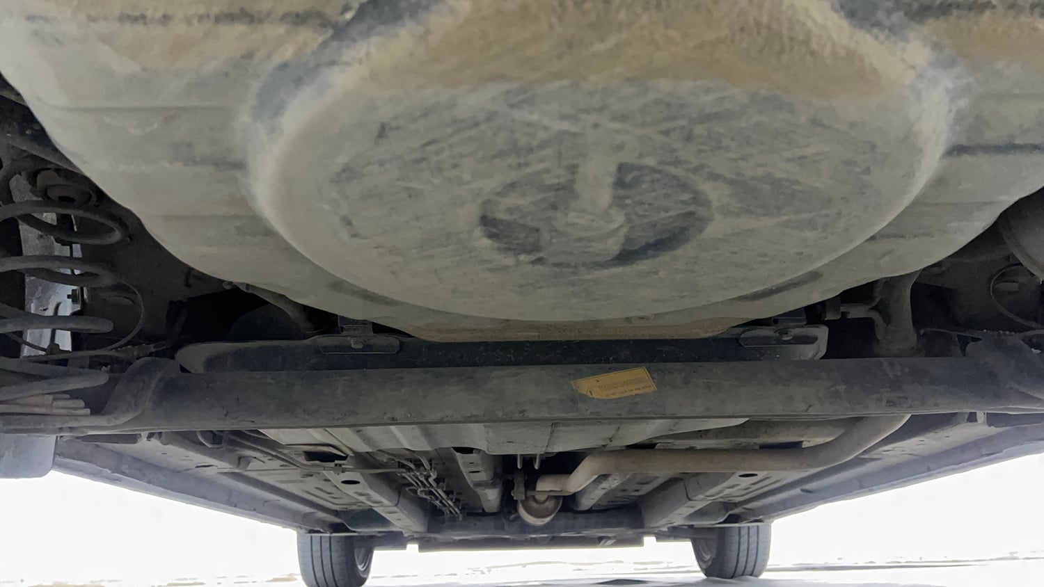 Used 2021 Tata Altroz XZ Petrol Petrol Manual extra REAR UNDERBODY VIEW (TAKEN FROM REAR)