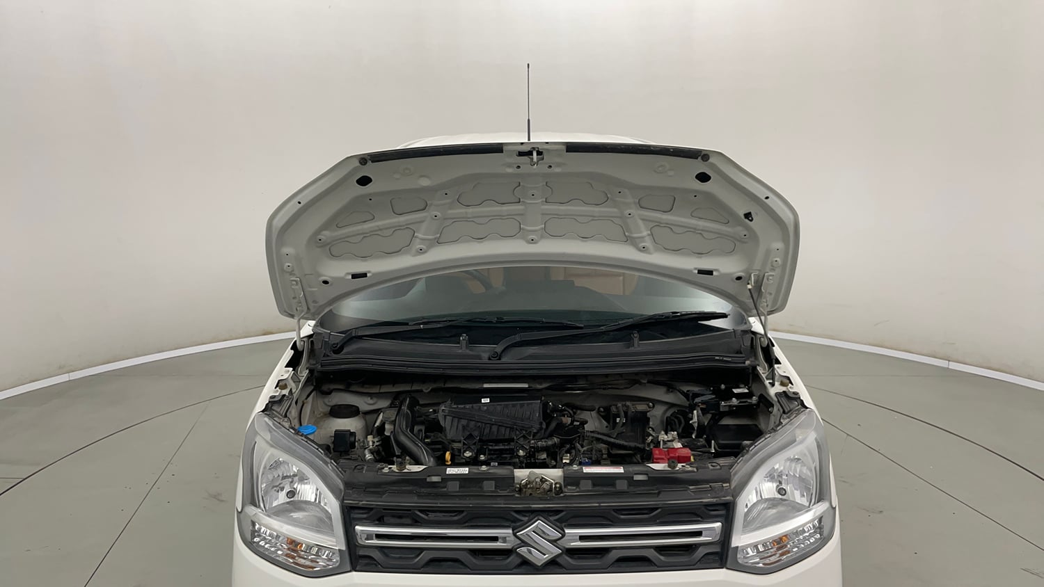 Used 2024 Maruti Suzuki Wagon R VXI 1.0 Petrol Manual engine ENGINE & BONNET OPEN FRONT VIEW