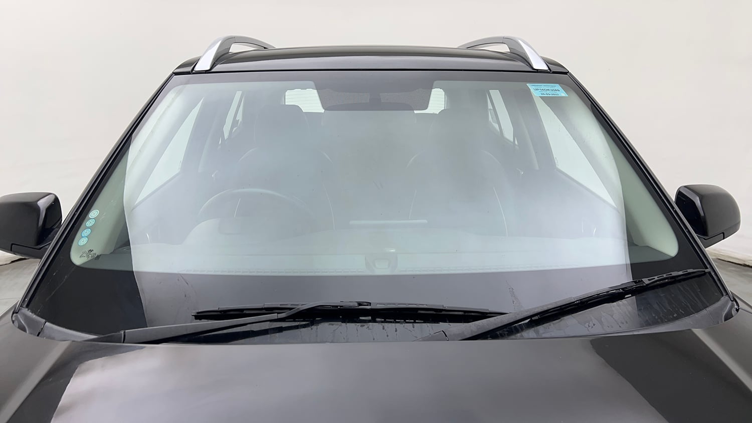 Used 2022 Hyundai Venue SX 1.2 Petrol Petrol Manual exterior FRONT WINDSHIELD VIEW