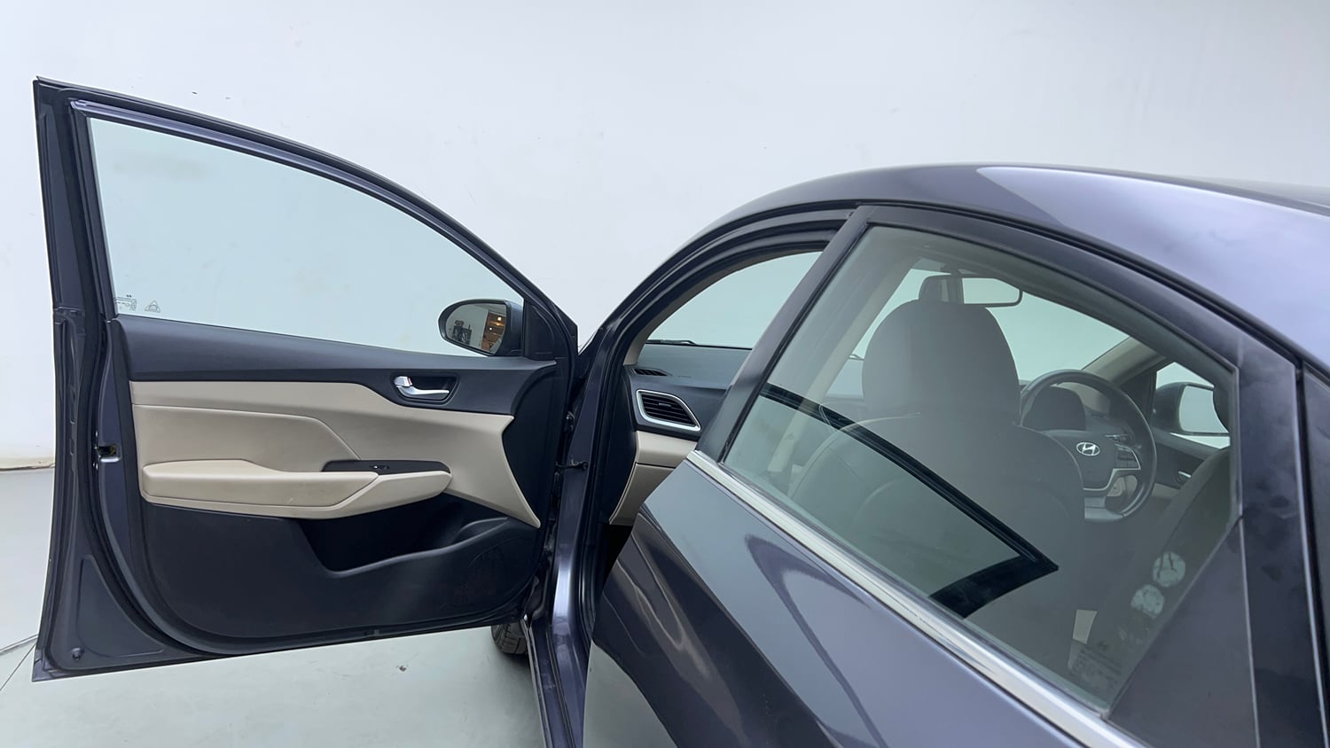 Used 2017 Hyundai Verna SX (O) 1.6 VTVT AT Petrol Automatic interior LEFT FRONT DOOR OPEN VIEW