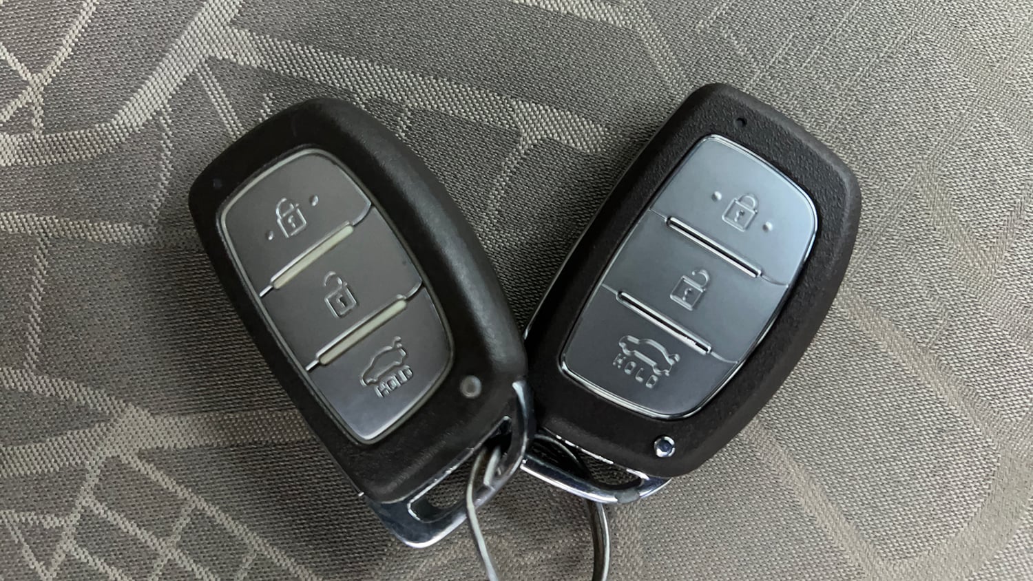 Used 2013 Hyundai Grand i10 Sportz 1.1 CRDi Diesel Manual extra CAR KEY VIEW