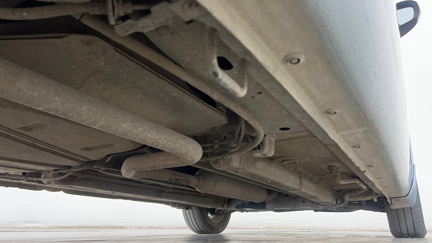 Used 2014 Maruti Suzuki Ertiga ZXi Petrol Manual extra REAR RIGHT UNDERBODY VIEW