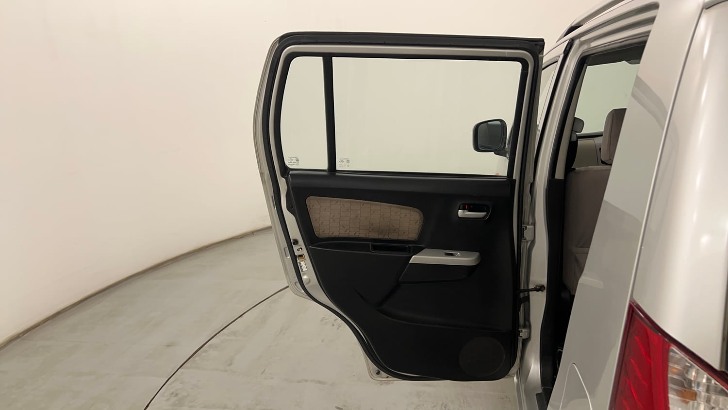 Used 2013 Maruti Suzuki Wagon R VXI Petrol Manual interior LEFT REAR DOOR OPEN VIEW